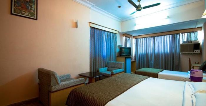 Hotel Chandra Inn